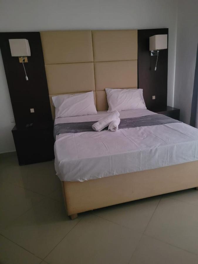 Guest House La Plaza Luanda Exterior foto